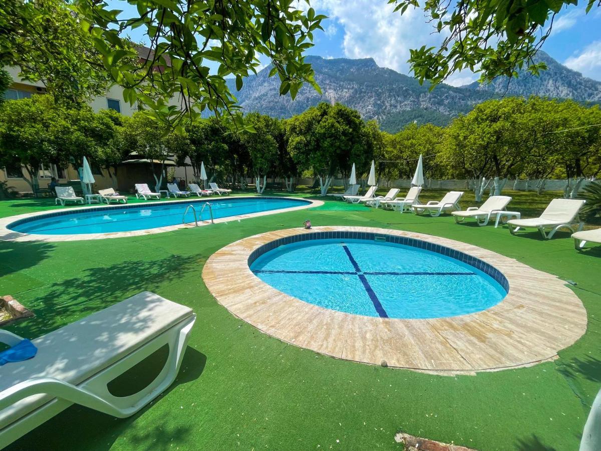 Castle Park Hotel Beldibi  Εξωτερικό φωτογραφία