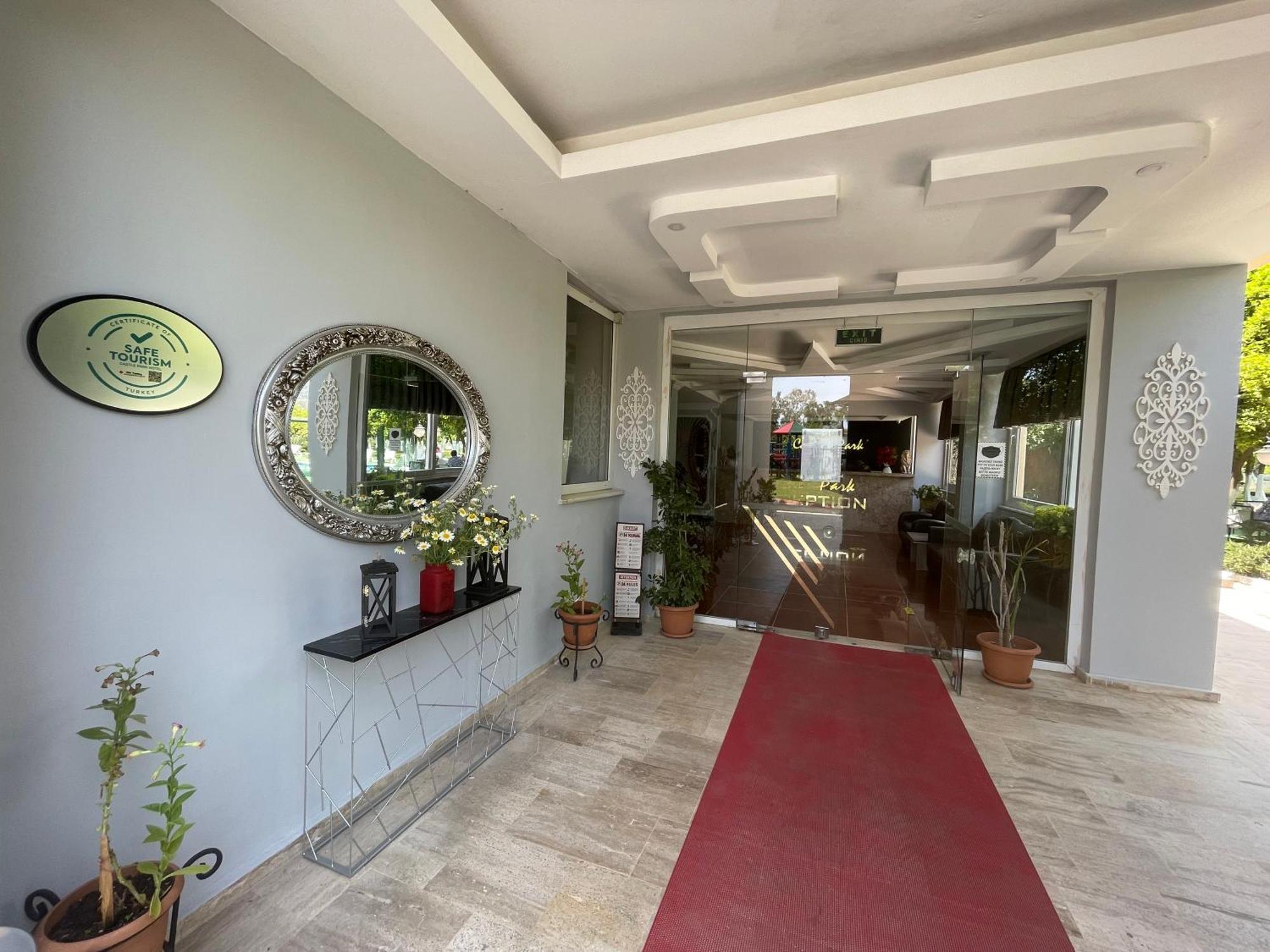 Castle Park Hotel Beldibi  Εξωτερικό φωτογραφία